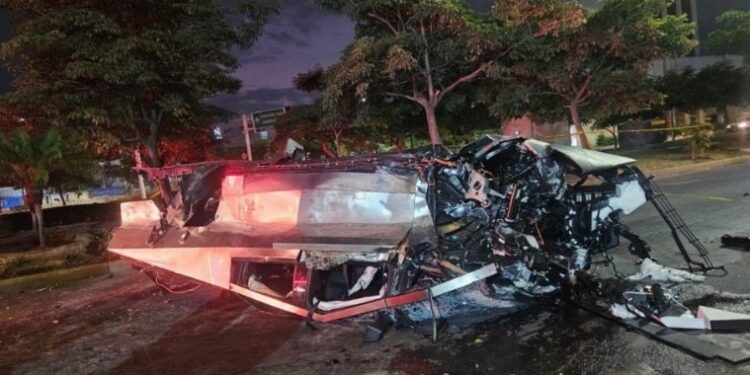 La madrugada del 2 de noviembre alrededor de las 05:20 horas en una avenida principal de Guadalajara