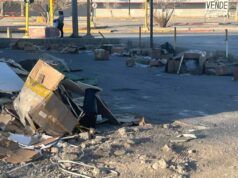 Han denunciado la acumulación de basura en la zona, situación que se ha agravado con los fuertes vientos registrados en la ciudad.