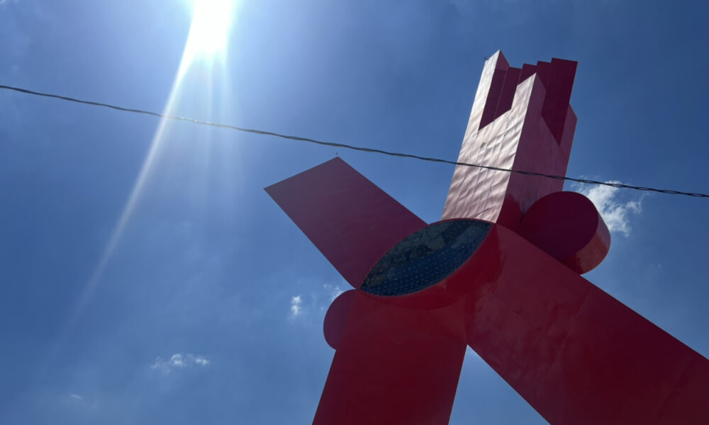 Hoy, 17 de febrero, se espera una temperatura máxima de 24°C y mínima de 9°C, con cielos parcialmente nublados. Viento de 5 a 27 km/h y ráfagas de hasta 47 km/h.