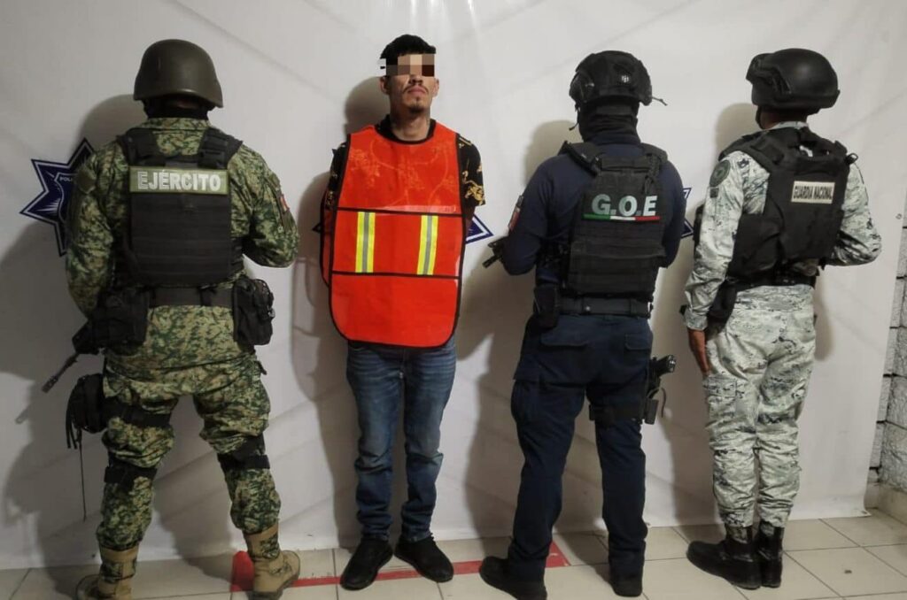 Fue sorprendido con un arma abastecida en el fraccionamiento La Hacienda