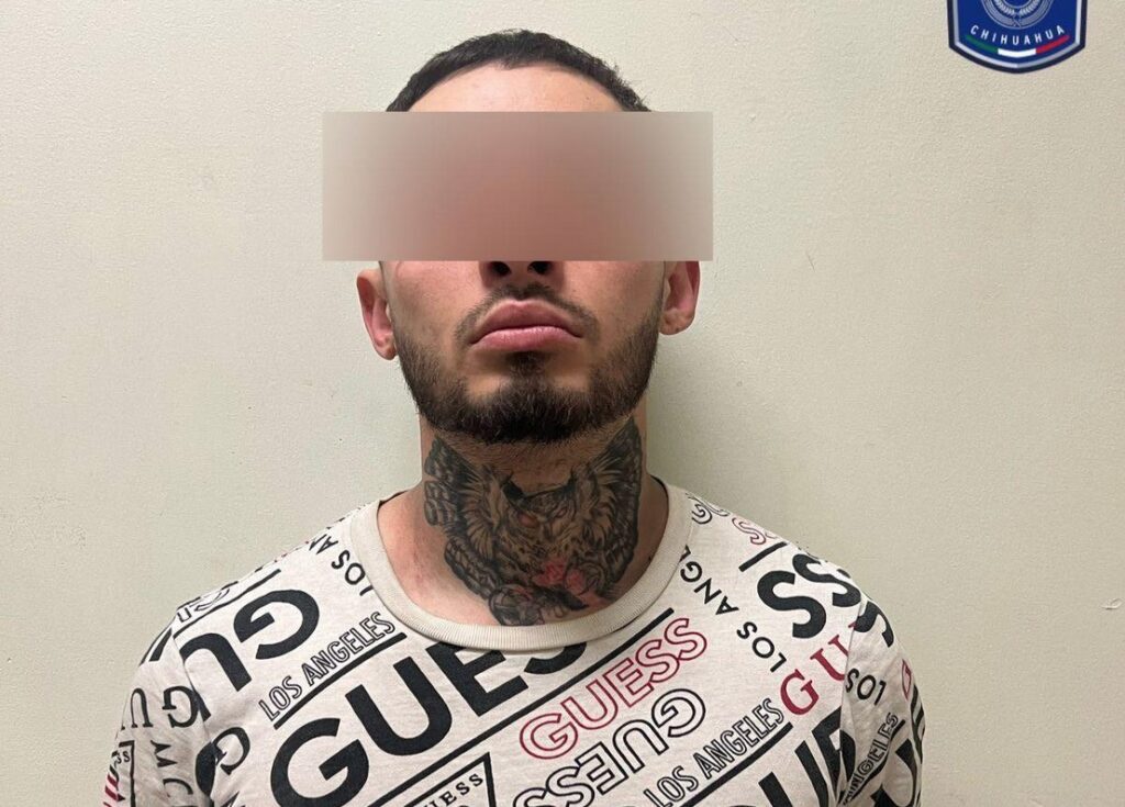La AEI aseguró 10 envoltorios con un total de 10.6 gramos de droga; fue detenido en flagrancia