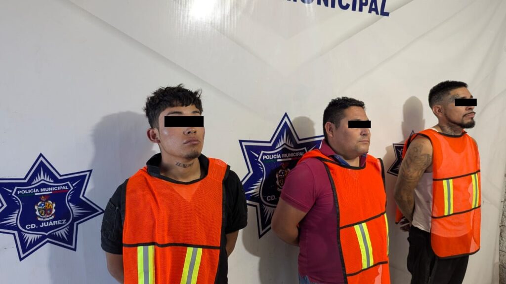 El enfrentamiento ocurrió tras un ataque con machete a una camioneta de funeraria; uno de los detenidos fue hospitalizado