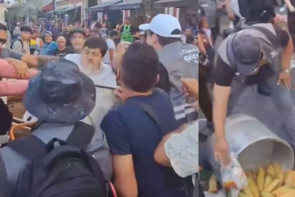 El vendedor ambulante se negó a ceder su mercancía a inspectores municipales; el momento fue grabado y se hizo viral