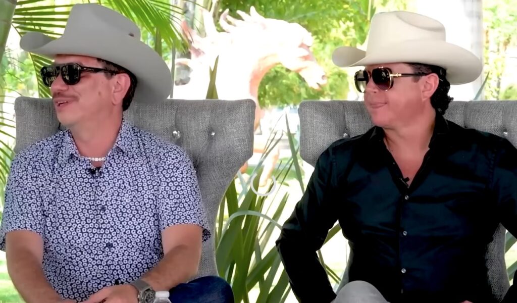 La agrupación rechaza tener relación con el Cártel de Sinaloa o el CJNG y defiende su música como parte de la narrativa popular