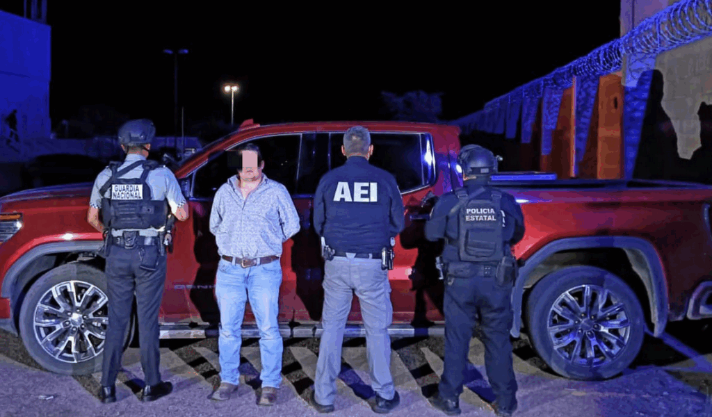 La GMC Sierra fue rastreada por satélite desde Ciudad Juárez hasta su captura en la carretera Parral-Matamoros