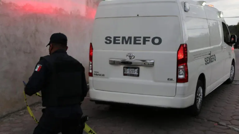 Tragedia familiar en Puebla: Joven asesina a su hermano de 13 años mientras dormía