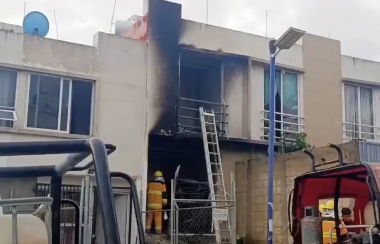 Tragedia en Puebla: Mamá e hija mueren en incendio tras mudarse a casa sin luz