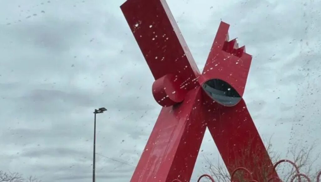Protección Civil alerta por tormentas eléctricas, vientos fuertes y posible caída de granizo.
