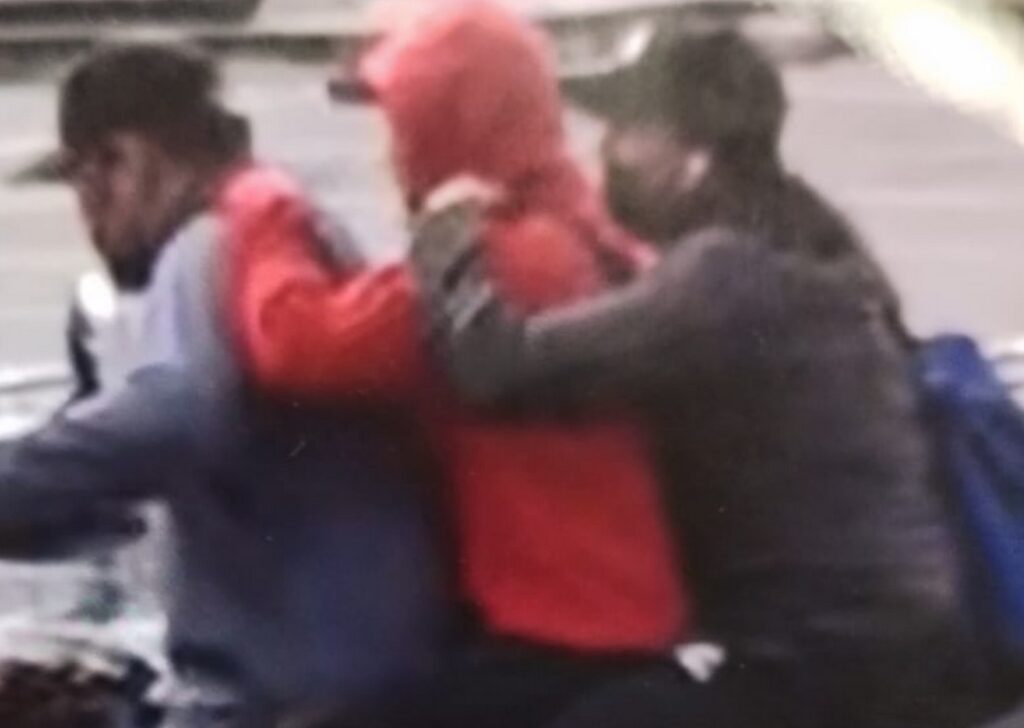 Asaltan Sam's Club en Tlaxcala; roban celulares y huyen en moto rumbo a Chiautempan