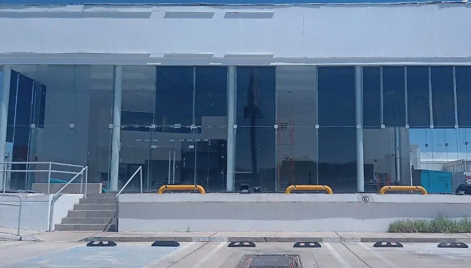 Usuarios denuncian fallas mecánicas, incumplimiento de garantías y que ahora los mandan a un taller ajeno a la marca