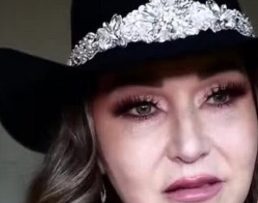 La cantante regiomontana vuelve a la polémica en medio del proceso legal contra su expareja Cruz Martínez
