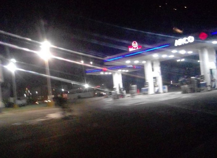 Gasolineras comienzan a quedarse sin combustible en Ciudad Juárez por bloqueos en los puentes internacionales