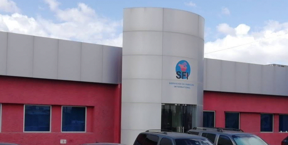 Trabajadores denuncian que la empresa maquiladora argumentó no tener dinero para liquidarlos