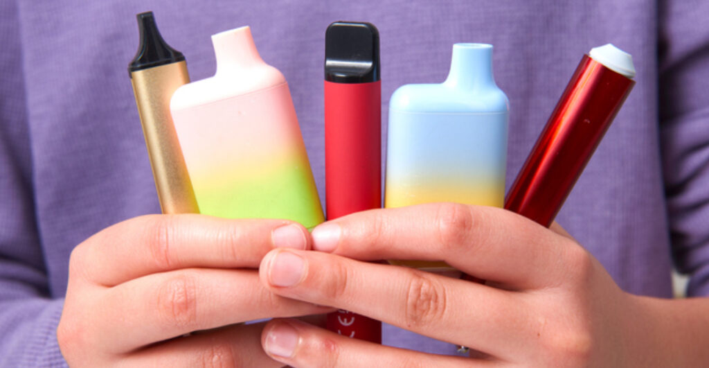 Diputados aprueban en lo general la prohibición total de vapeadores en México