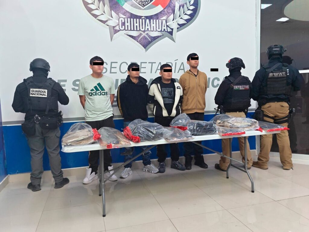 Guardia Nacional asegura fusiles, cartuchos y equipo táctico durante patrullajes coordinados