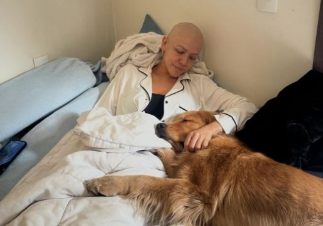 Bailarina de Santa Fe Klan pide apoyo para tratamiento contra cáncer 2