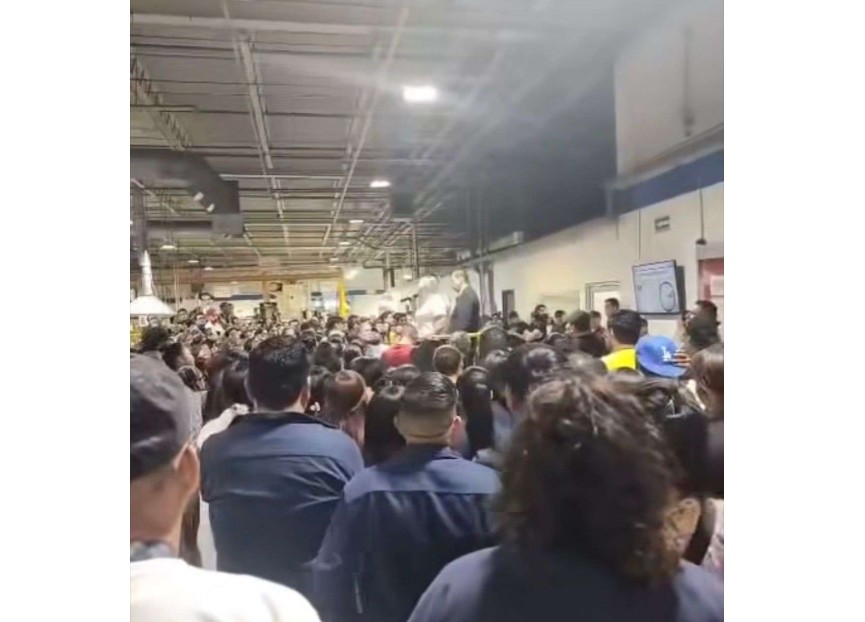 Sin empleo y sin respuestas: trabajadores vigilan planta tras cierre 1