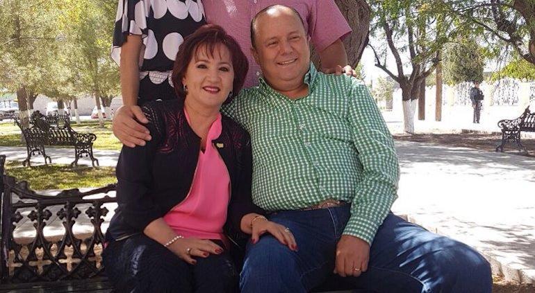 Detienen en El Paso a esposa de César Duarte; sería por caso de peculado
