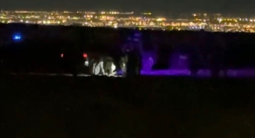 Autoridades buscan identificar a menor encontrado sin vida en el km 26 de Juárez