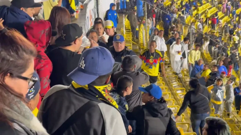Tensión en las gradas: Captan conatos de bronca entre aficionados del América tras derrota ante Bravos