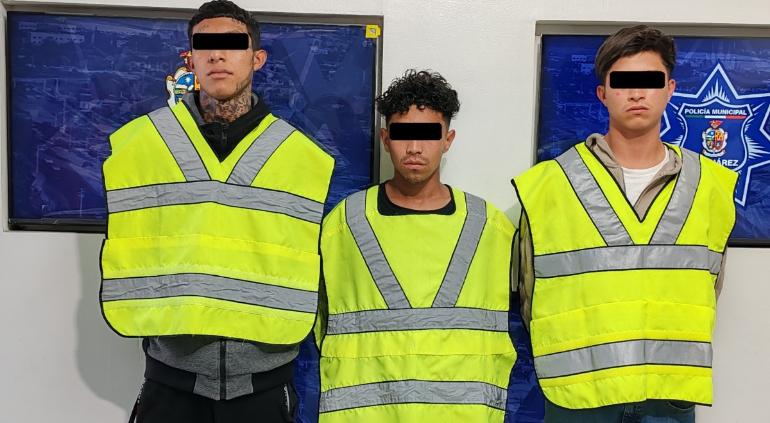 Detenidos tras omitir señalamiento vial