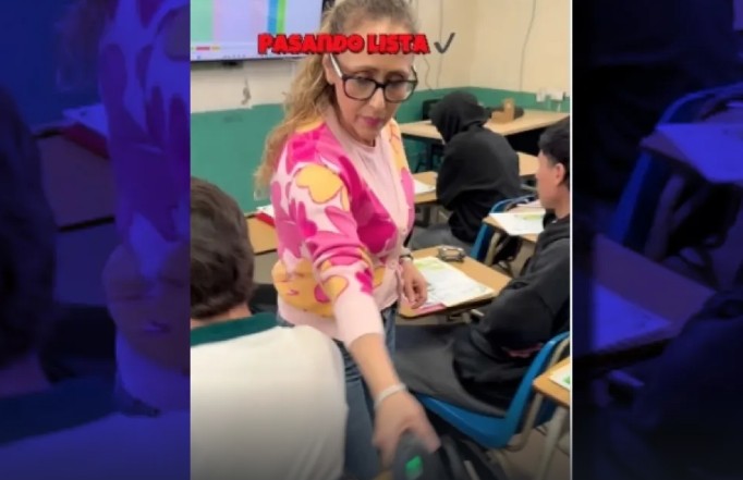 Maestra revoluciona su clase al pasar lista con código QR 60