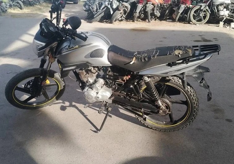Detienen a hombre con motocicleta r0bad4 2