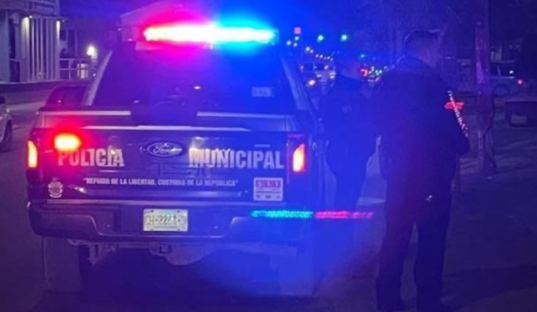 Atacan a b4laz0s a hombre en Cerrada del Parque; fue trasladado con vida al hospital 1