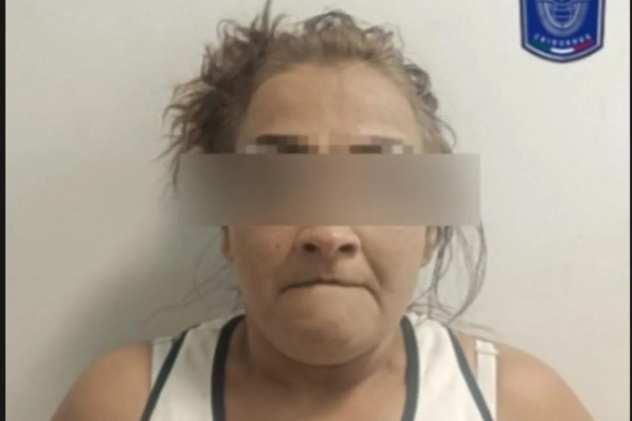 Detienen a abuelita con 37 d0s1s de cr1st4l 1