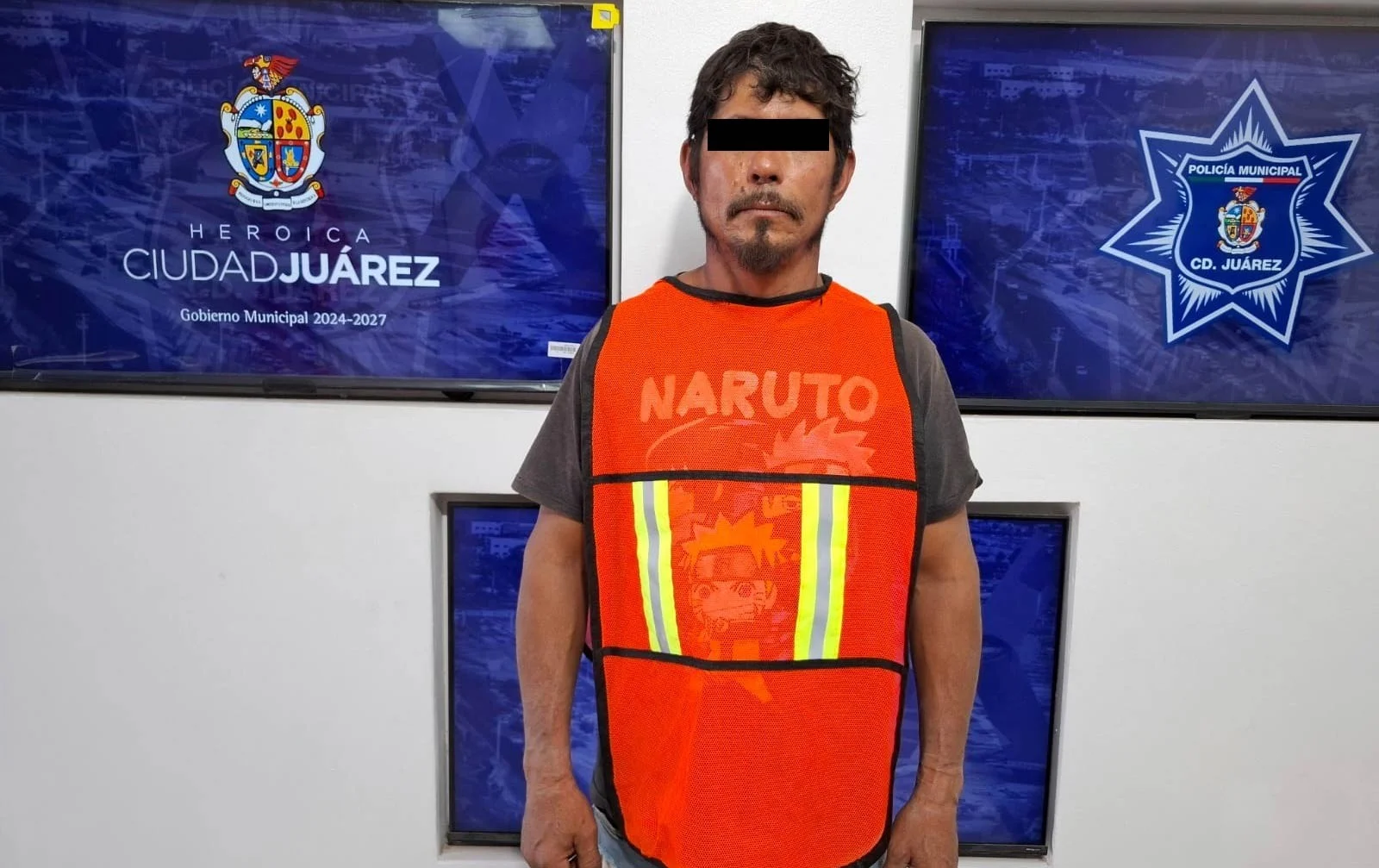 ¡Casi termina en trag3dia por un estacionamiento! Saca rev0lv3r para am3nazar de mu3rte a sus vecinos 1