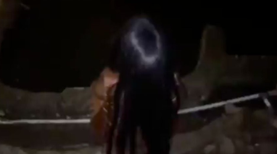 Captan a supuesta niña fantasma llorando en cementerio 1