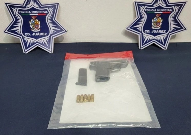 Denuncian am3n4za de mu3rte y capturan a hombre arm4d0 2