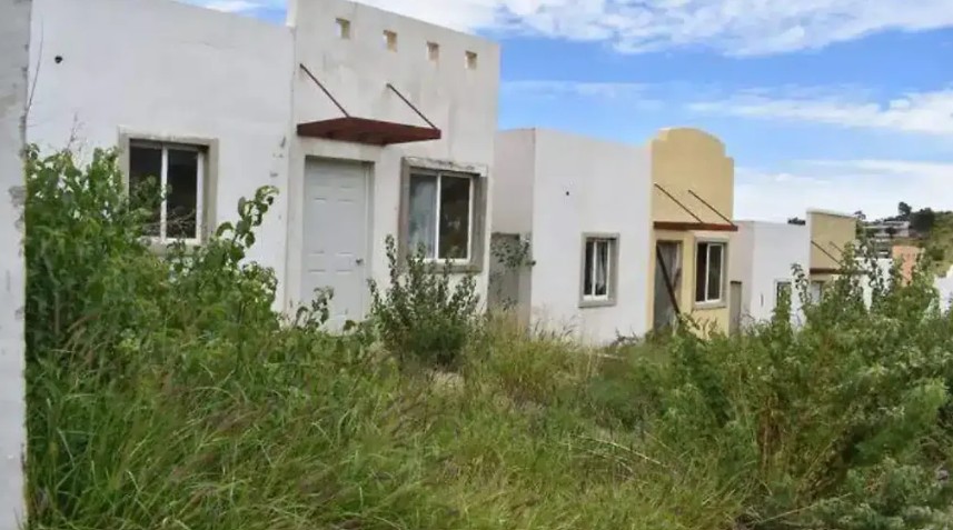 ¿Puedes quedarte legalmente con una casa abandonada en México? Esto dice la ley 1