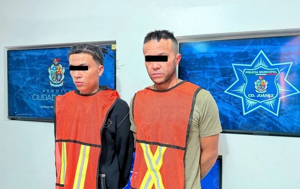 Arrestan a padre e hijo con arma y cristal en Ciudad Juárez 1