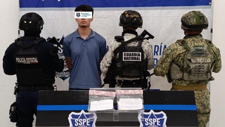 Capturaron a jovencito con droga en Infonavit Frontera 1