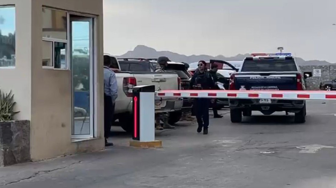 Hombre escapa de presunto sεcuestr0 y pide ayuda en hotel María Bonita 1