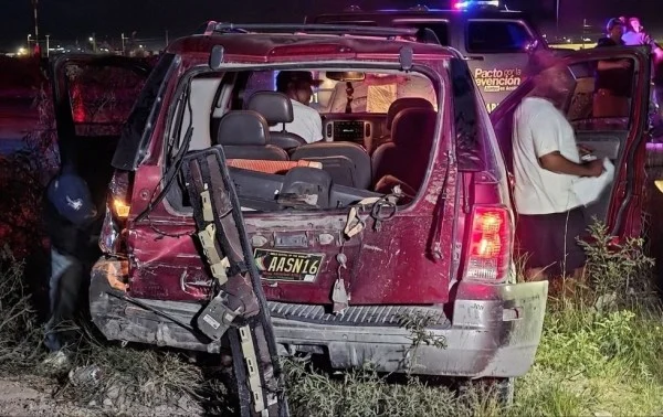 Tres mujeres resultan lesionadas en choque sobre la Juárez-Casas Grandes; responsable huyó 1