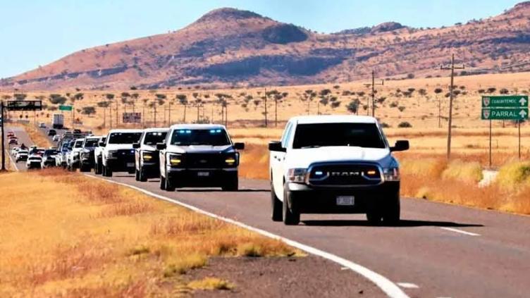 Dos mujeres y un hombre fueron encontrados sin vida a un costado de la vía corta Chihuahua-Parral
