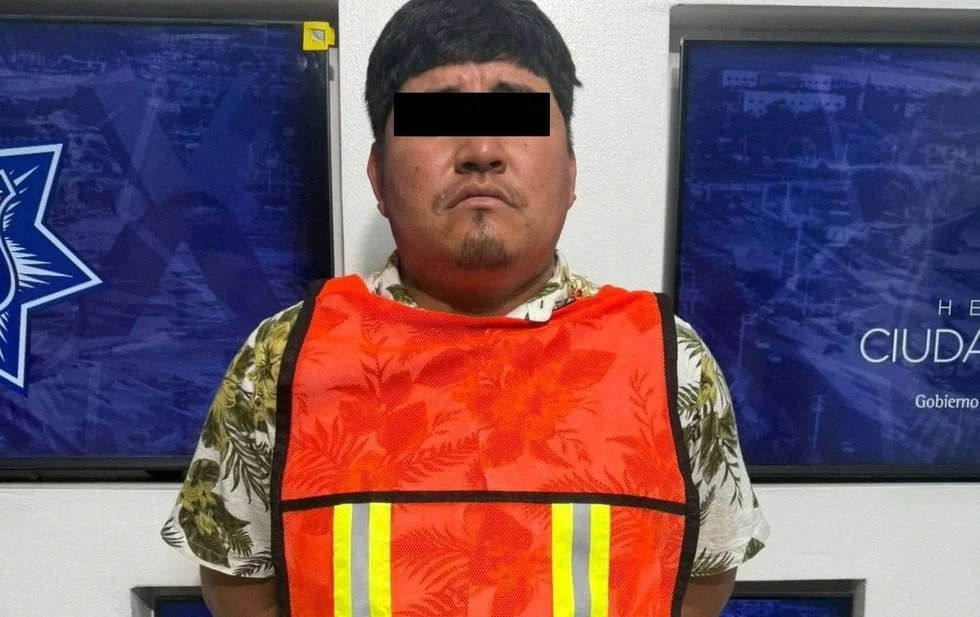 Detienen a joven por intentar pagar con billete falso de 100 dólares 1