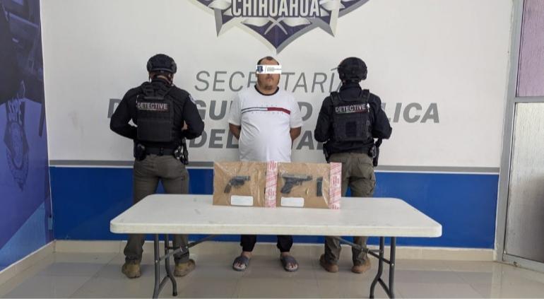 El hombre fue ubicado mediante la Plataforma Centinela y drones de vigilancia; intentó escapar antes de ser detenido.