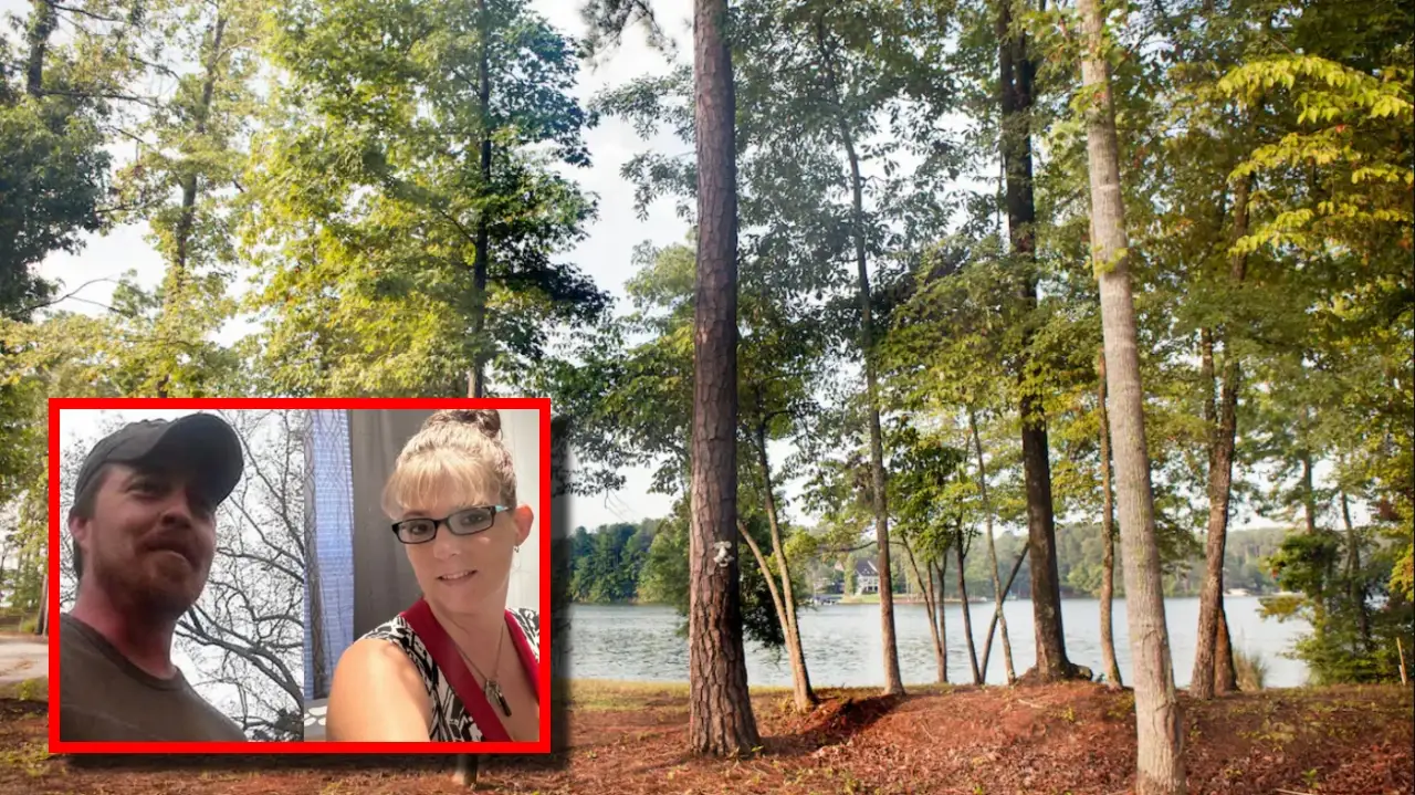 Las autoridades de Alabama investigan el caso luego de que ambos cuerpos fueran encontrados en una zona boscosa; la mujer habría sido estrangulada.