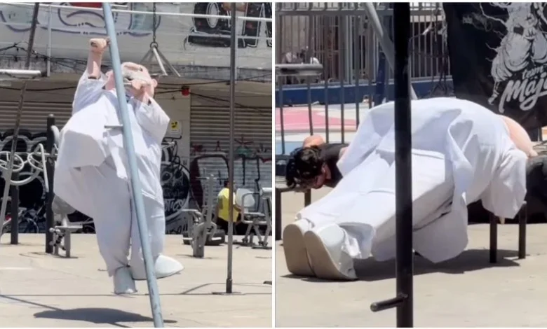 La botarga intentó superar barras, hacer lagartijas y sostenerse en un pasamanos durante una divertida rutina en un parque.