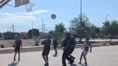 Oficial de la SSPM se suma a reta de básquet con niños de Riberas del Bravo 86