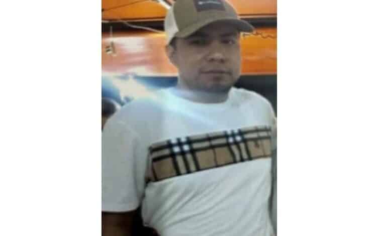 Desaparece en Jiménez tapatío que viajaba hacia Ciudad Juárez 1 Ficha de búsqueda de Luis Gerardo Ramírez Díaz, desaparecido en Jiménez, Chihuahua