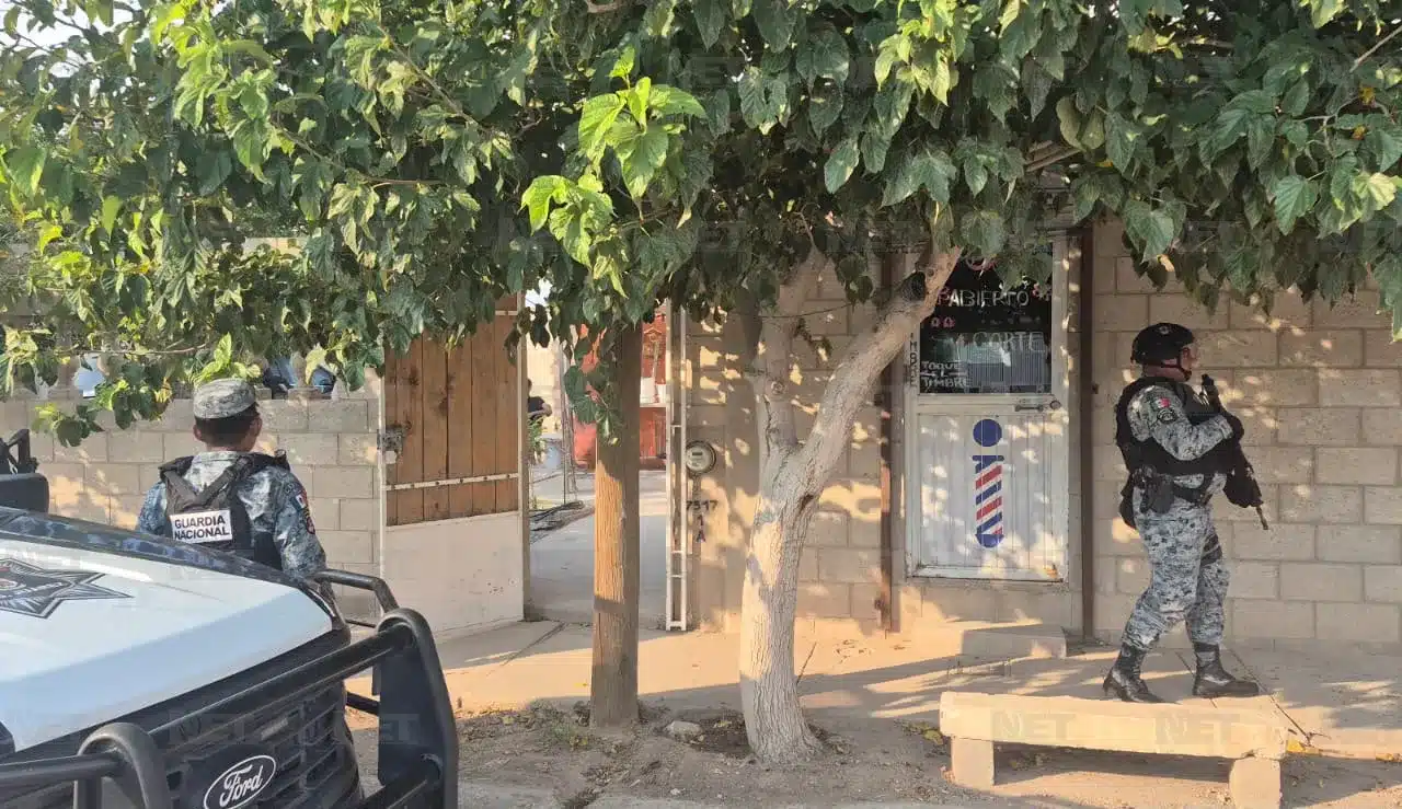 Cruce donde fue localizada una cartulina con amenazas en la colonia Las Almeras de Ciudad Juárez