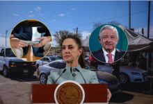 Composición sobre autos chocolate con Claudia Sheinbaum, Andrés Manuel López Obrador y vehículos usados