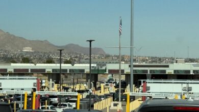 Reportan largas filas en puentes para ir a El Paso en este martes 3