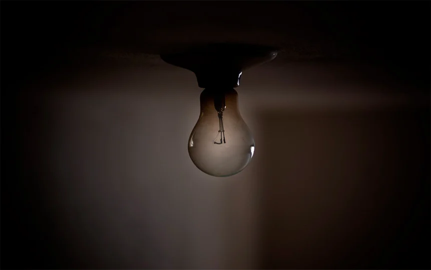 Tienen tres días sin luz en Salvárcar; exigen atención de CFE