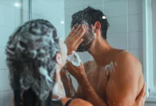 Bañarse en pareja puede fortalecer la relación, afirma psicólogo 23