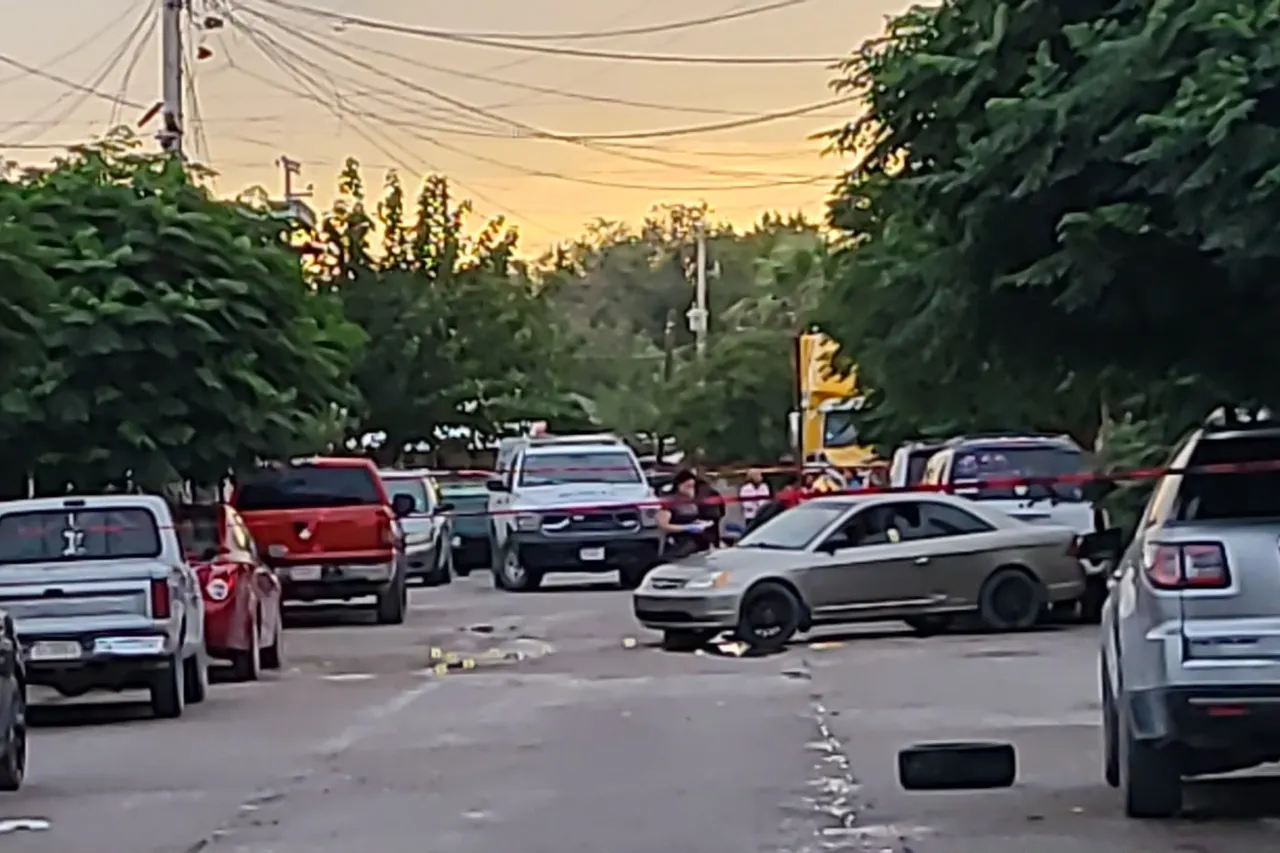 Cruce de calles en la colonia El Sauzal donde una pareja fue atacada dentro de un vehículo